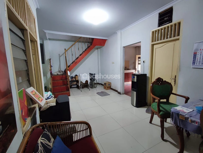 Bintaro Jaya Sektor 4 Blok D2 No.1