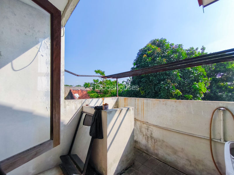Jalan Majelis Taklim Almansyuriah No.10