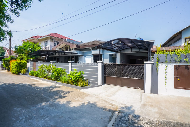 Komplek Pondok Cibubur Blok C4 No.6