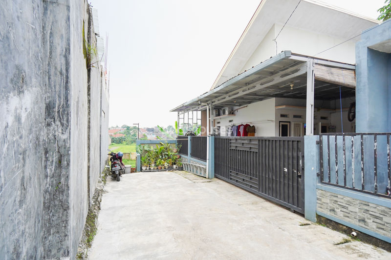 Jalan Haji Nisan 