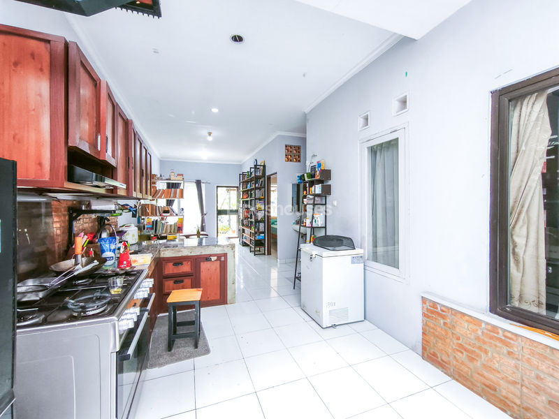 Cilebut Residence 1 Cluster Bougenville Blok I1 No.12