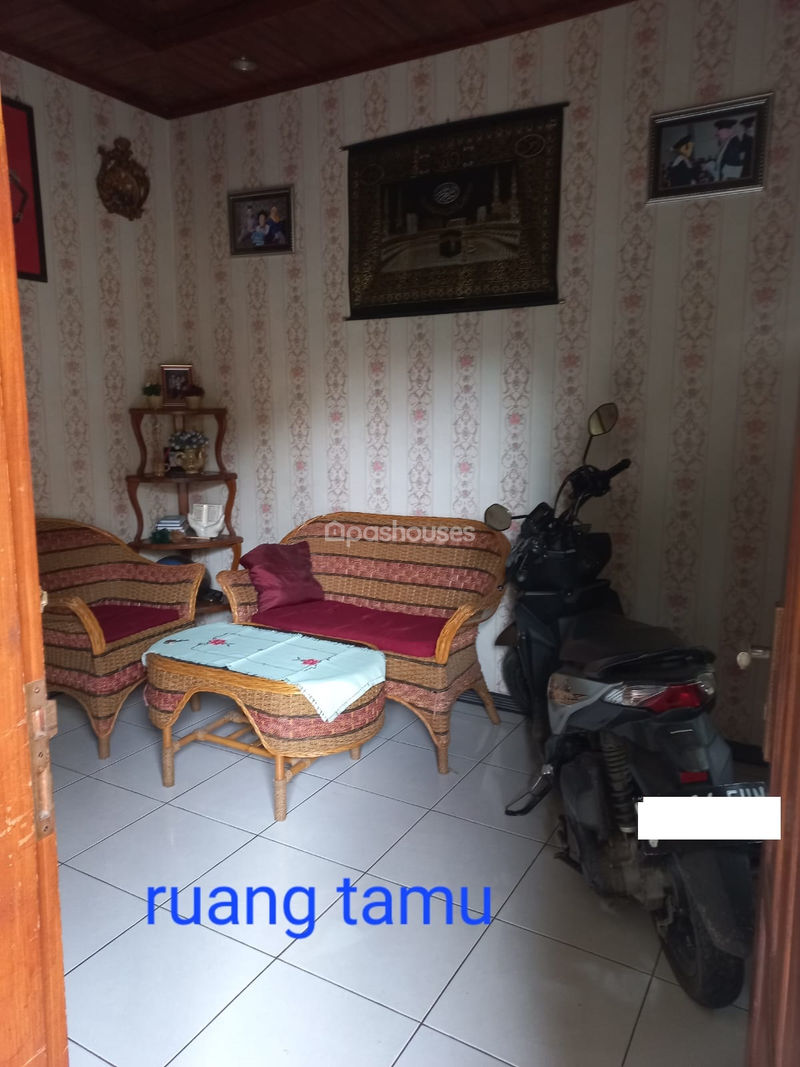 Kampung Lio Cipayung