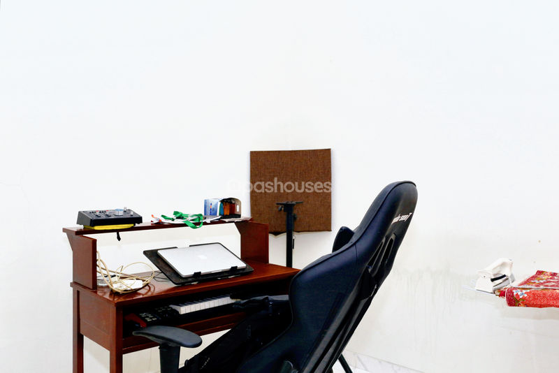 Taman Cosmos K 32