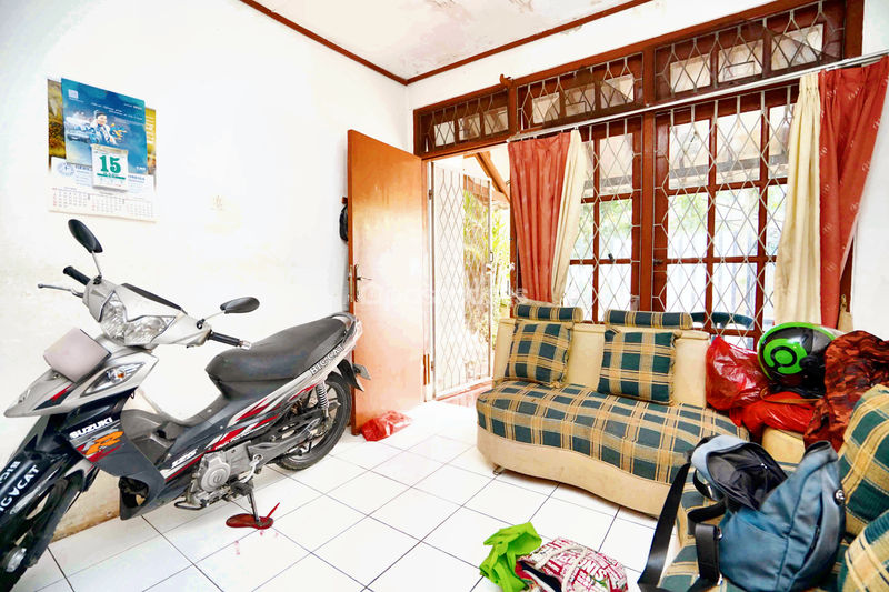 Bukit Pamulang Indah Blok B8 No.5