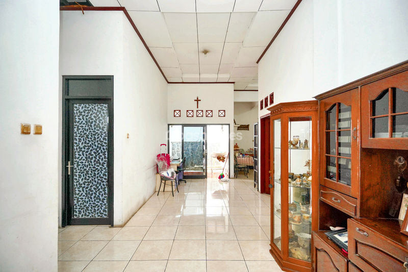 Jalan SMA Pangudi Luhur