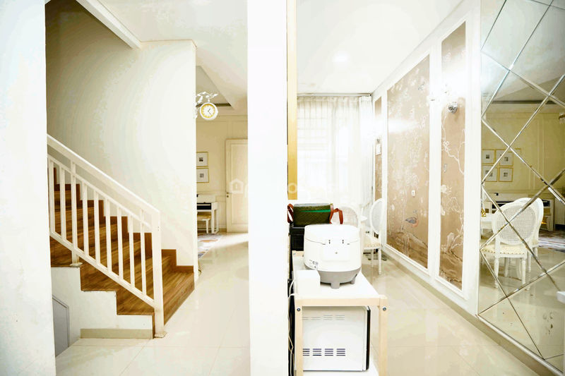 Akasia Serenity