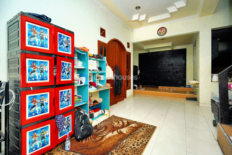 Villa Regency Tangerang 2