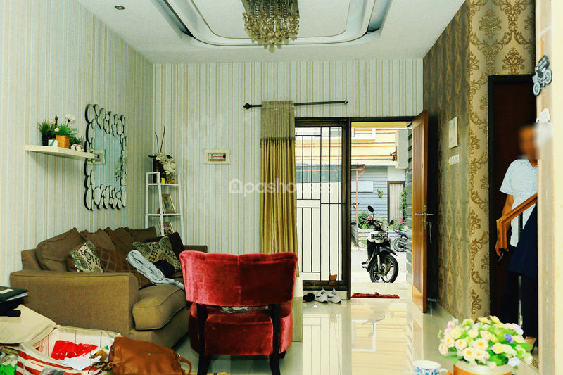 Greenwoods Residence