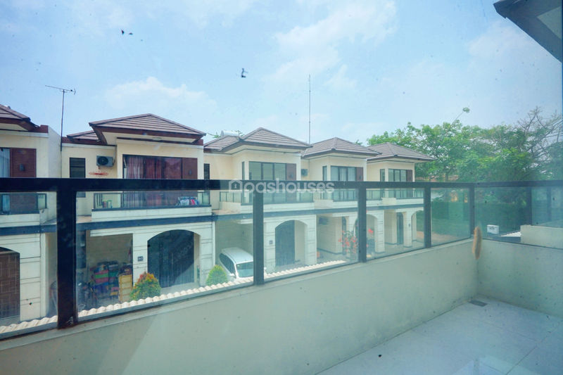 Lavon Swancity Cluster Lavisa, Sindang Jaya - Kab.Tangerang