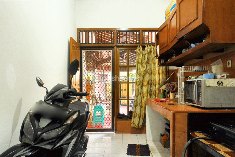 Lembah Nyiur III Blok L