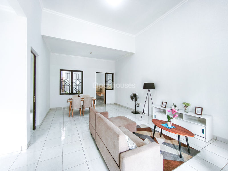 Legenda Wisata Zona Einstein