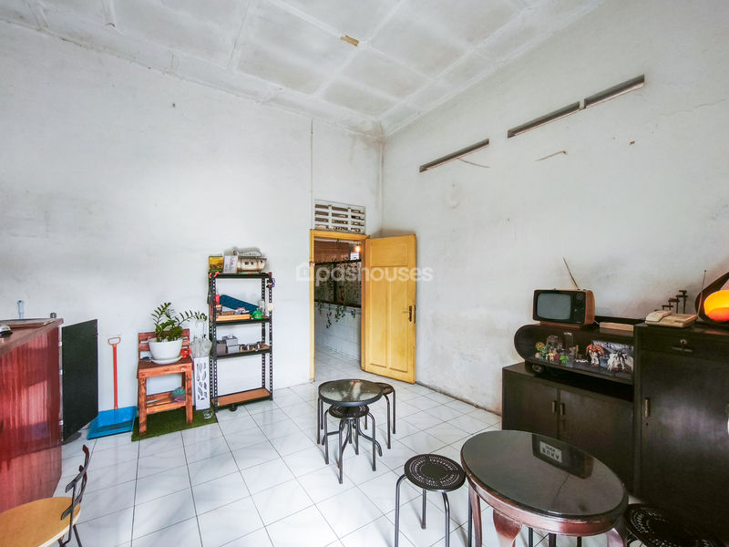 Jalan Ciwaringin No.16 Bogor
