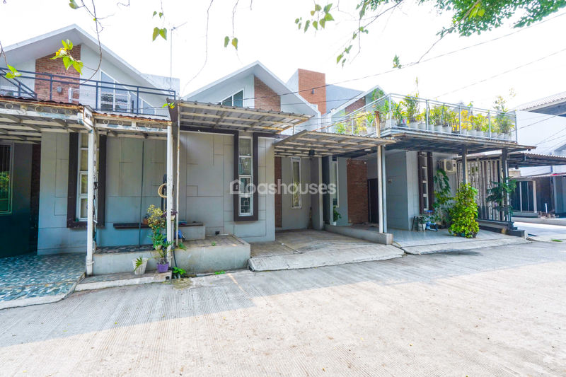 Jalan Pesona Cinere Residence