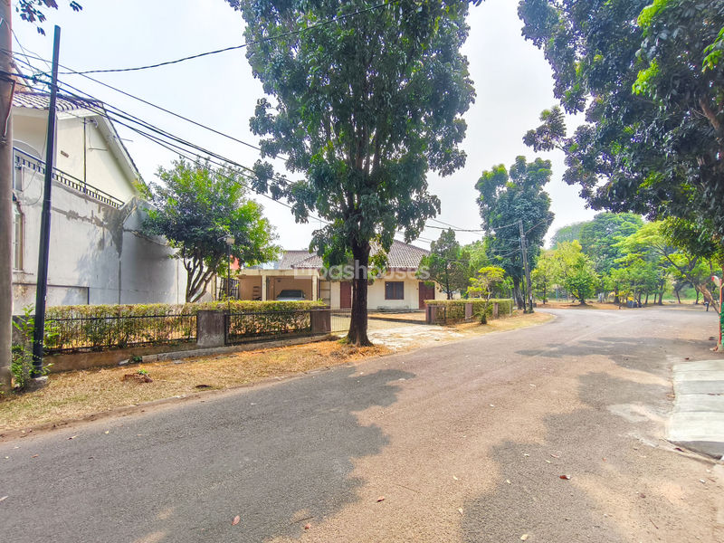 Jalan Pakis Blok i.2 No 58 Sektor 1.7 BSD CITY