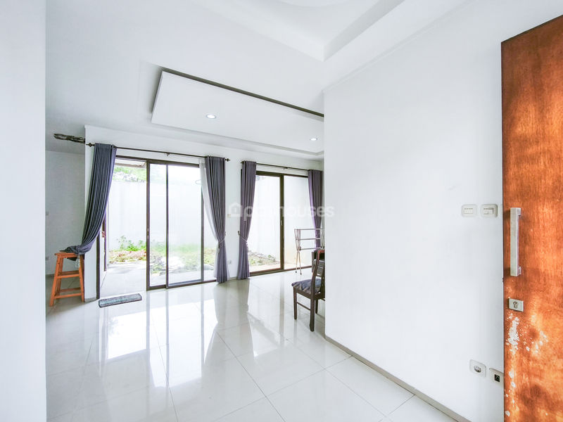 Perumahan Emerald Land Cibinong Blok C23