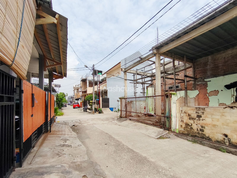 Jalan Sawo VIII Blok SV