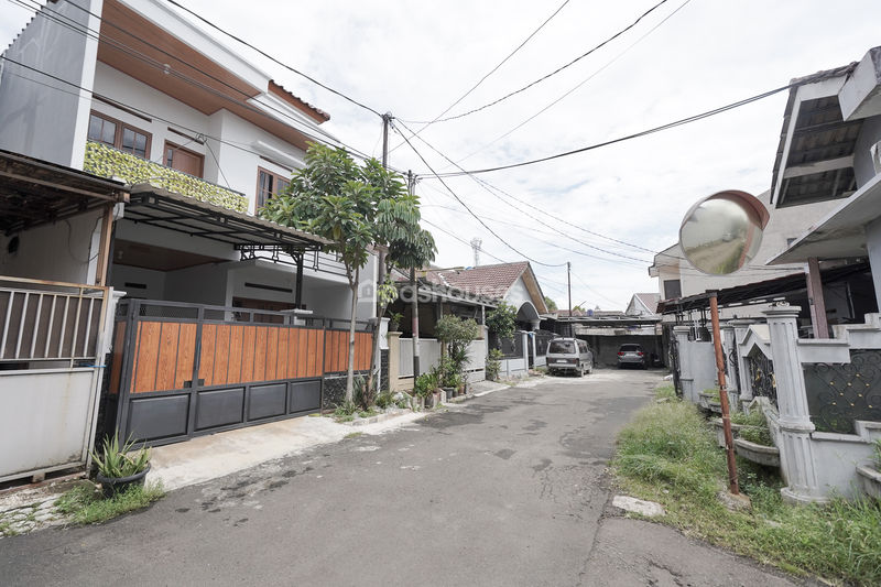 Perumahan Puri Gading Bekasi Blok L9 No.3A
