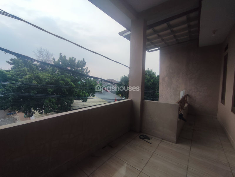 Jalan Kapitan 3 Depok