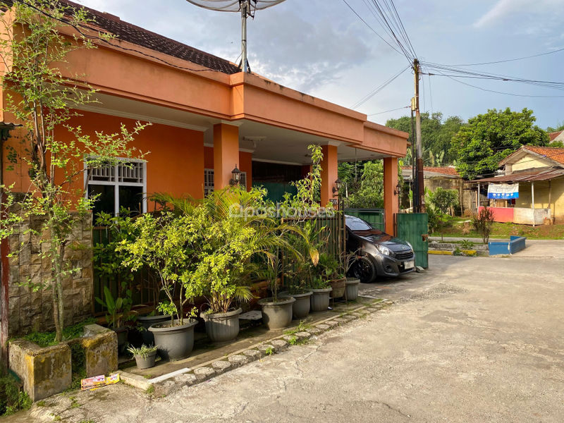 Perumahan Bumi Insani Blok B1 No.11