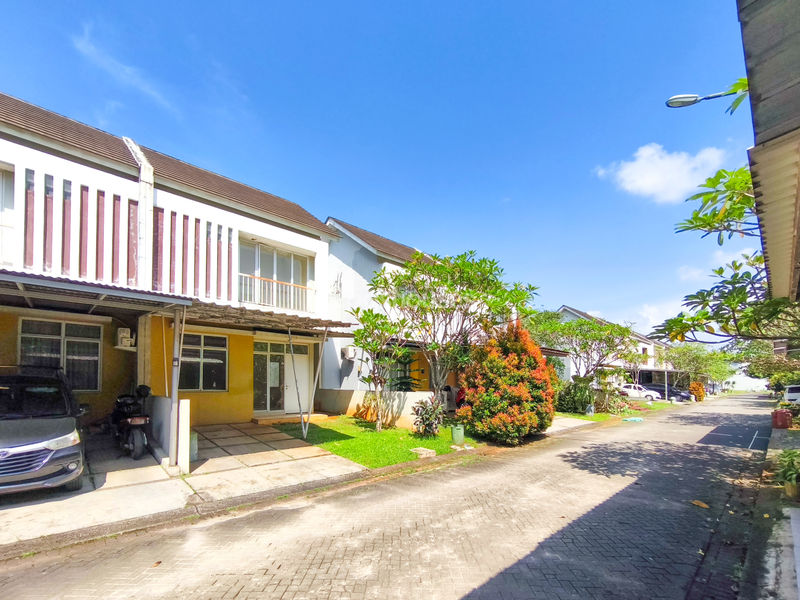 Perumahan Serpong Lagoon Cluster South Pelican Blok A5 No.8