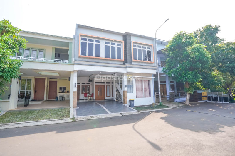 Perumahan Puri Gading Villa Tampak Siring Blok B4