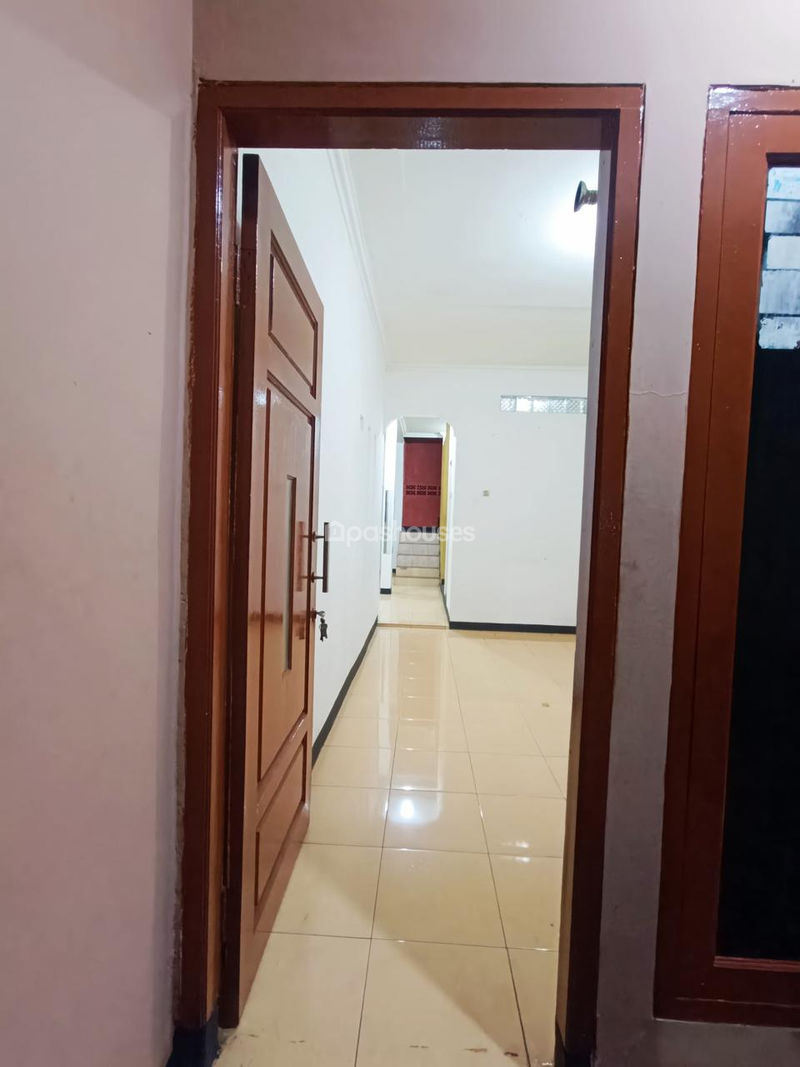 Jalan Cendrawasih Raya