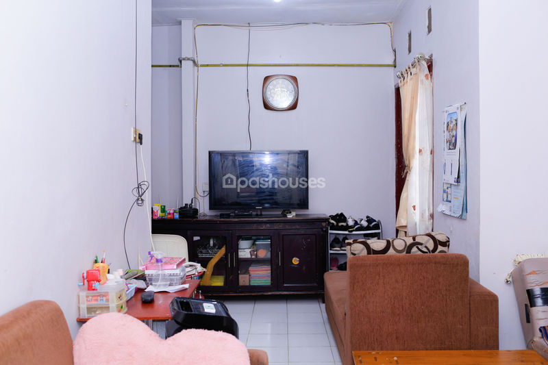 Perumahan Acropolis Karadenan