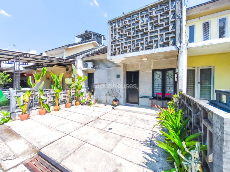 Perumahan Three Residence