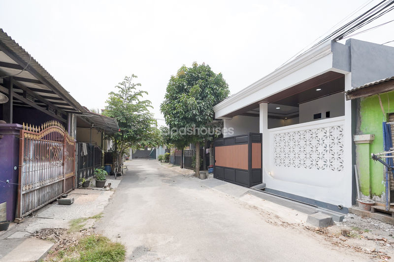Perumahan Bekasi Timur Regency 2 Blok K16 No.8