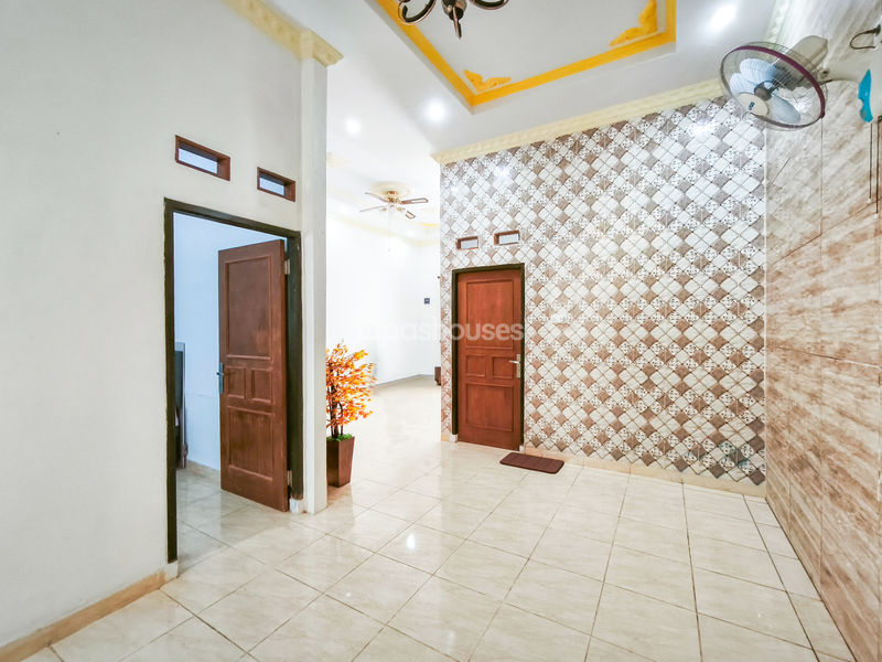 Perumahan Taman Griya Kencana Blok D8 No.16