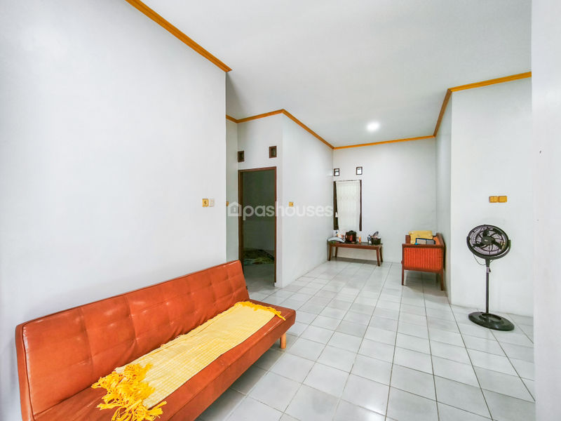 Perumahan Acropolis Karadenan Blok MY No.21