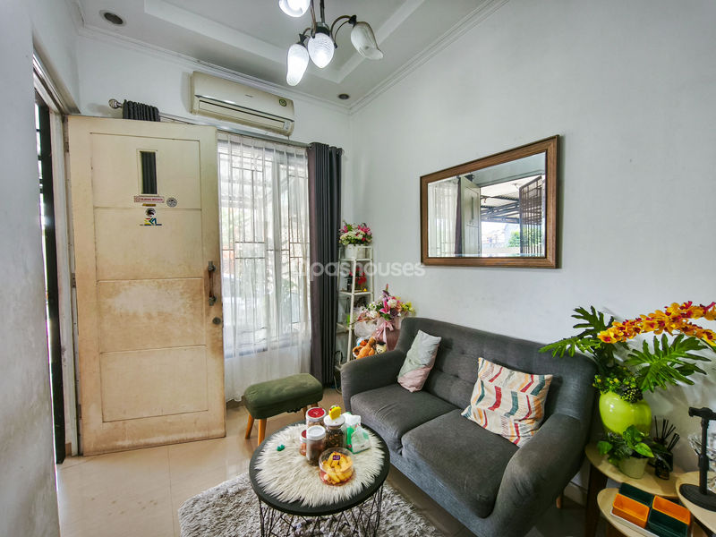 Perumahan Town House Daffylagio Blok C4