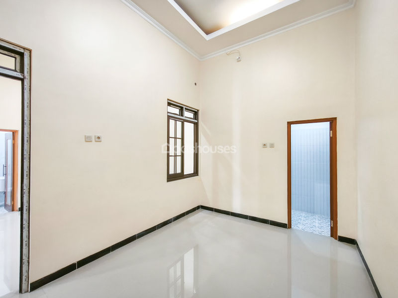 Perumahan Bukit Mekar Wangi Blok C8 No.16