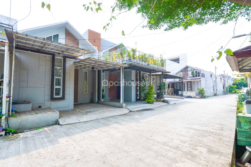 Jalan Pesona Cinere Residence