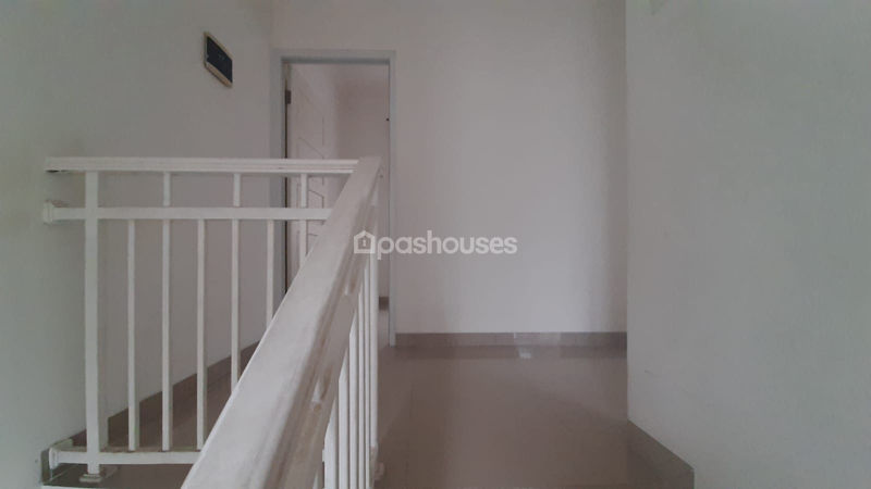 Victoria Hills Residence