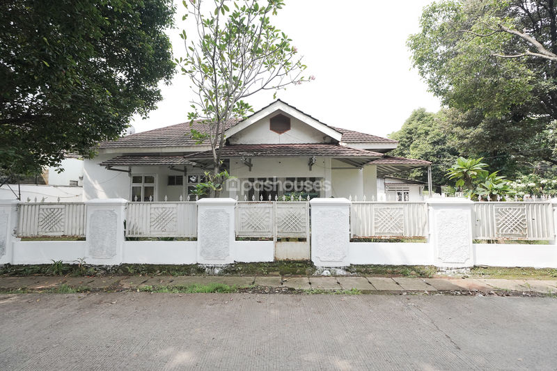 Jalan Manunggal II No. 8B, Komplek Kodam Jatiwaringin