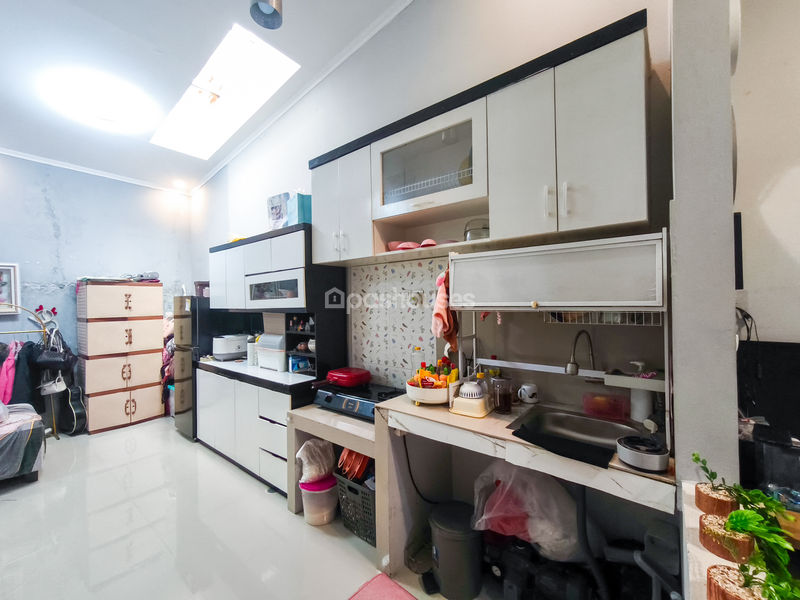 Cikeas Country Residence Blok C4 No.9
