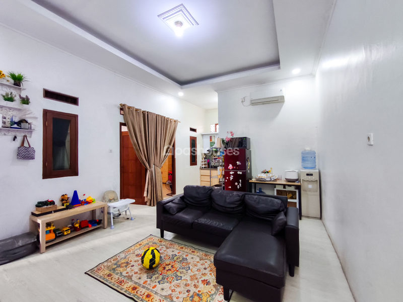 Jalan Kabel - Pitara No. 135A