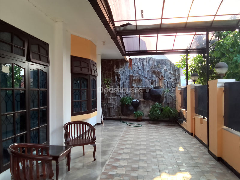 Perum Tytyan Kencana