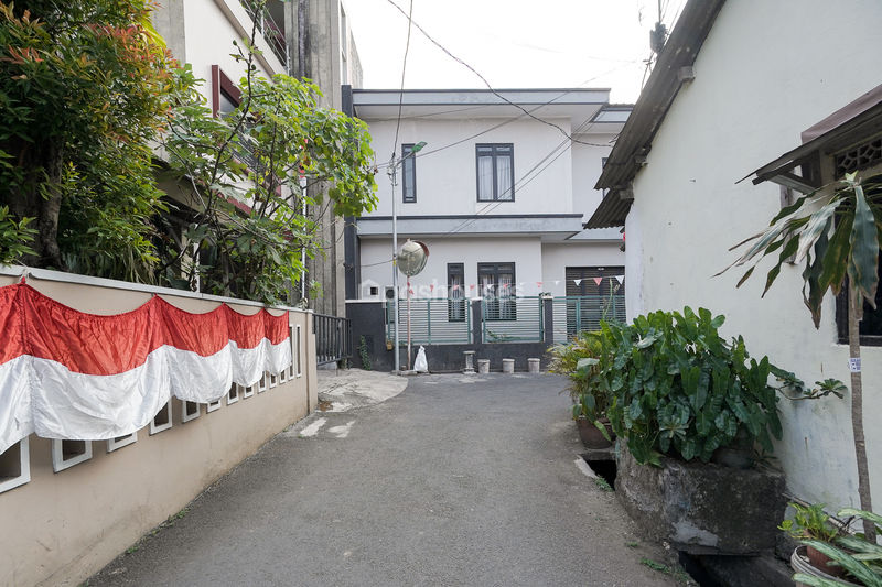 Jalan Kelapa Gading 2 No.3 Kramat Jati