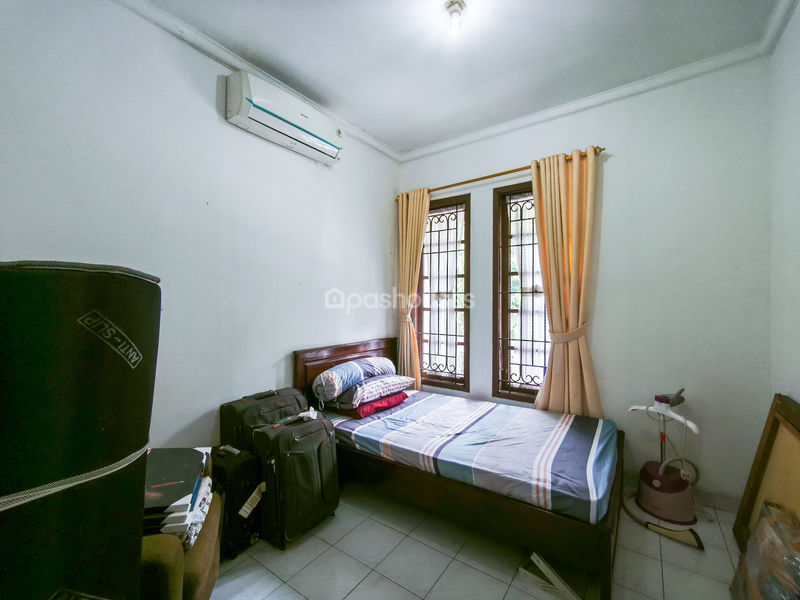 Legenda Wisata Zona Picasso Blok K5/10
