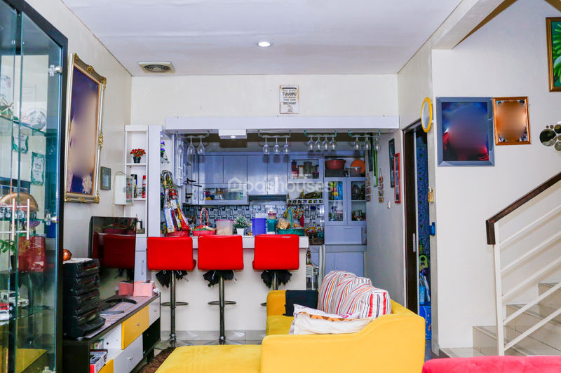 Windelrio Townhouse