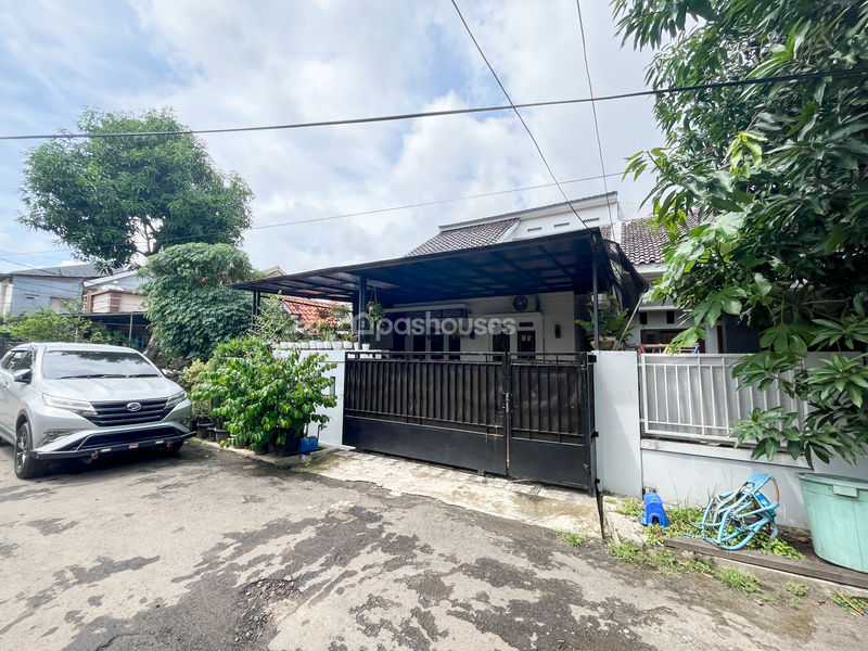 Kavling UI Sektor Barat