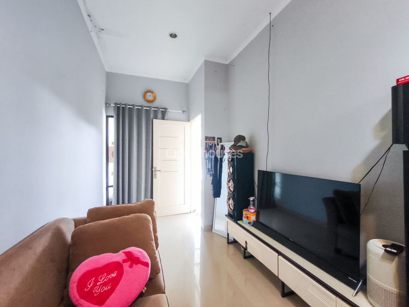 Cikeas Country Residence Blok C4 No.9