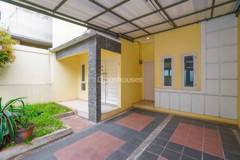 Jalan Gandaria Asri No 99