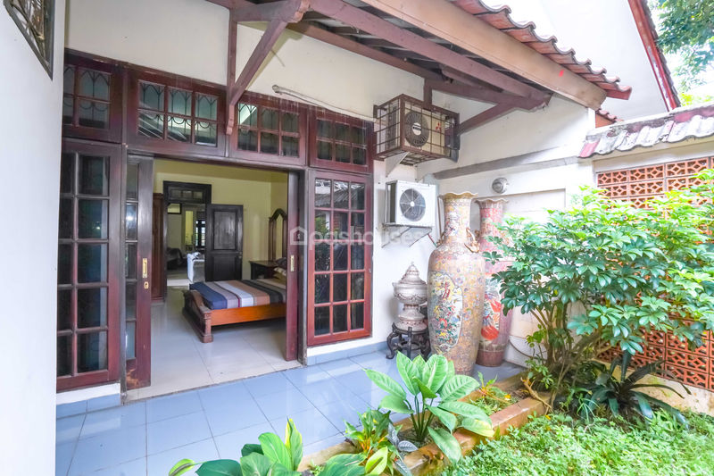 Jalan Sarinembah No.10 Depok