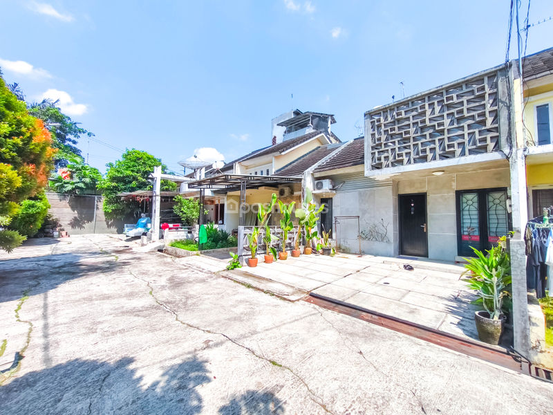 Perumahan Three Residence