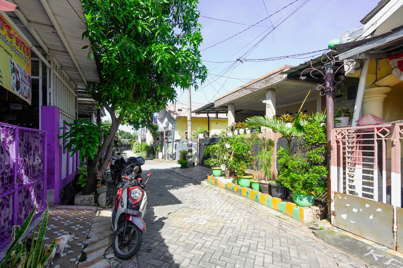 Perumahan Taman Raya Cluster Cendana Blok J8
