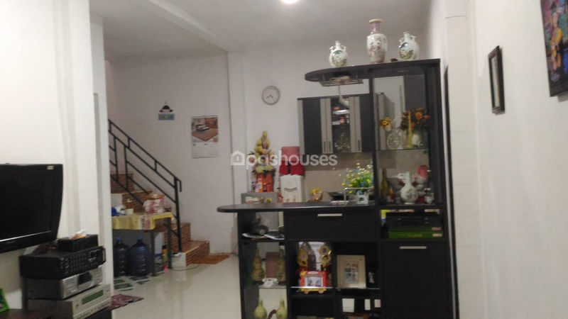 Perumahan Mutiara Gading Timur