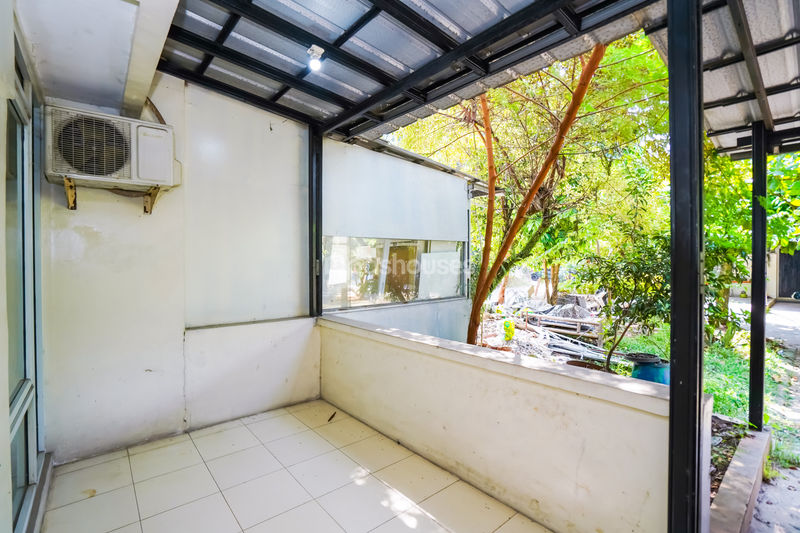 Perumahan Rose Garden Residence Blok A No. 8